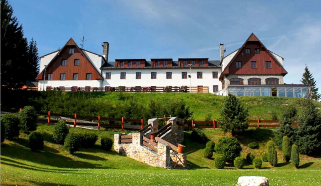 Horský Hotel Kopřivná Mala Moravka Exterior foto
