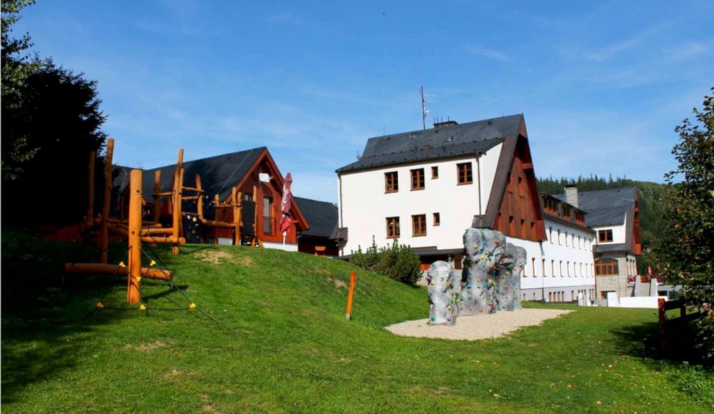 Horský Hotel Kopřivná Mala Moravka Exterior foto